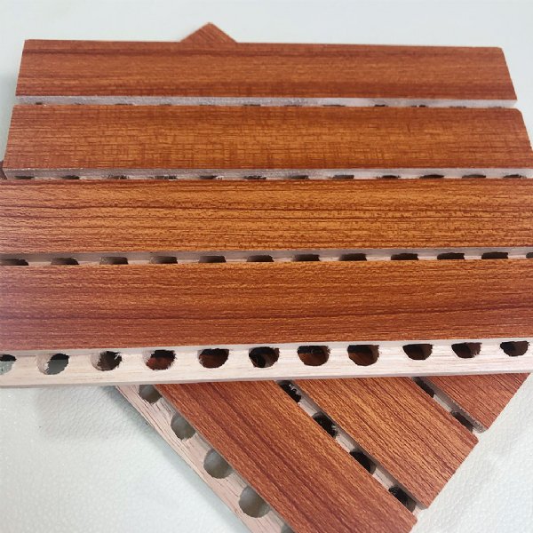 �ӱ������峧�� ��������ľ��������