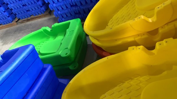 儿童手摇船游泳池成人游船