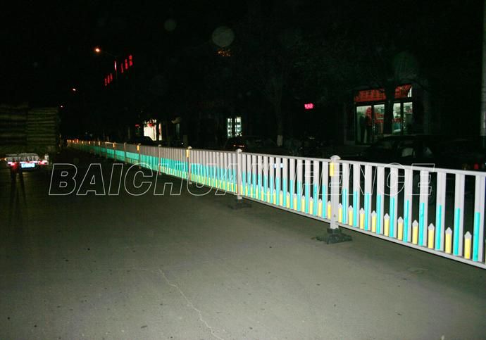 防眩光防爬型道路护栏