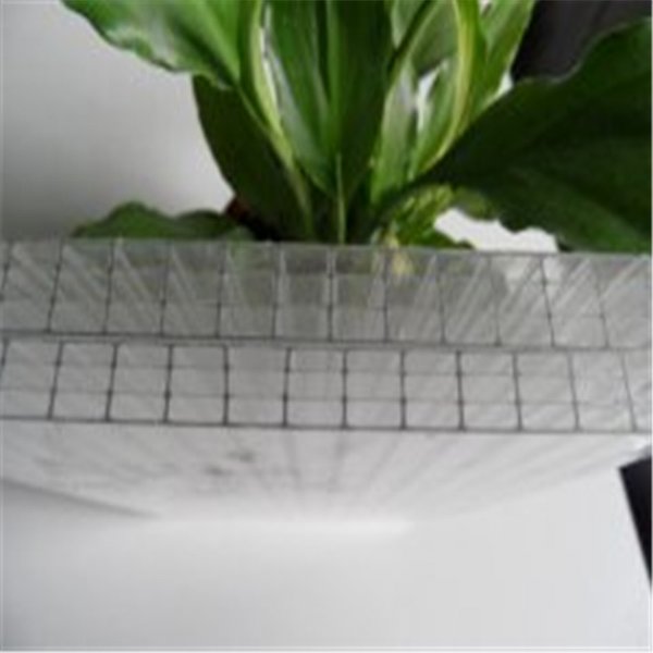 四层8-20mm阳光板高强度保温好-矩形多层PC中空板