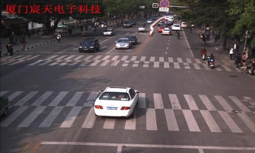 车牌识别一体机