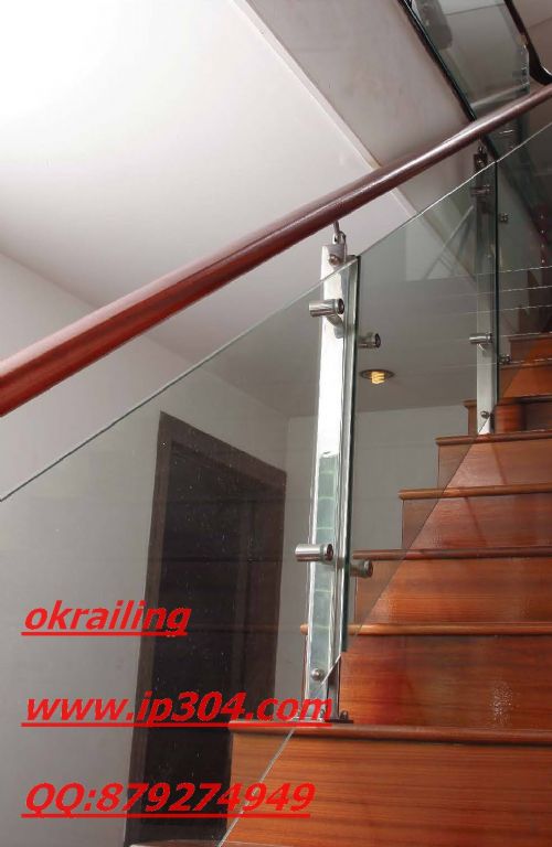 不锈钢楼梯扶手立柱