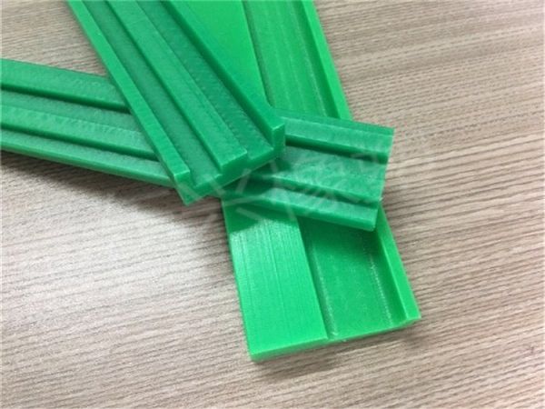 东兴诚信商家尼龙链条导轨  08b尼龙链条导轨厂家批发