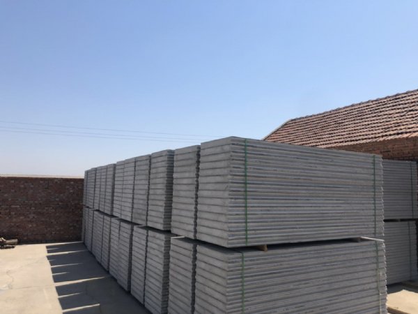 ˮ����ĭ��ǽ��