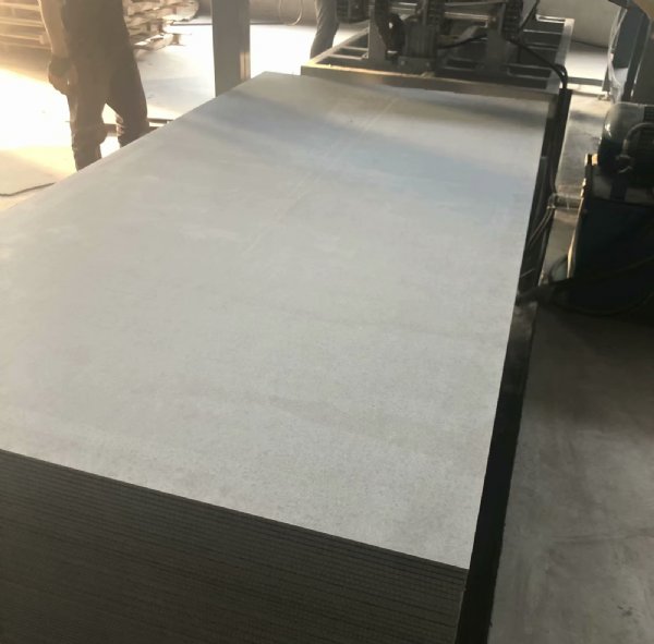 水泥板免拆模板