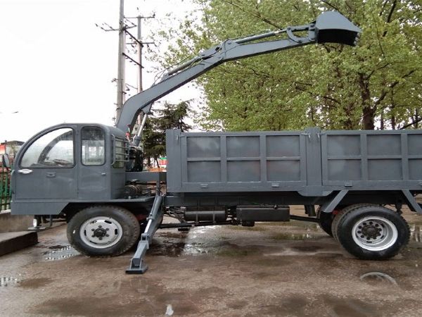 四不像小型农用轮式随车挖掘机