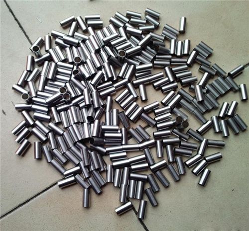 304ëϸ