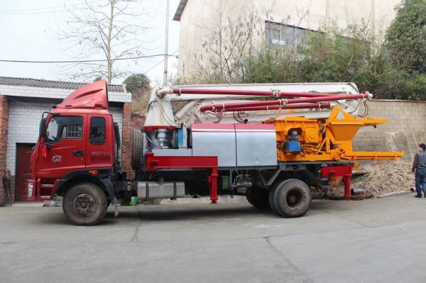 天拓重工搅拌臂架泵