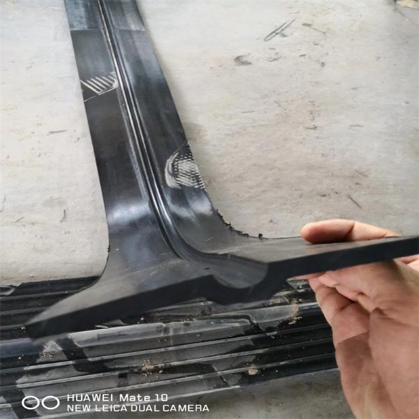 重庆U型300*8橡胶止水带厂家