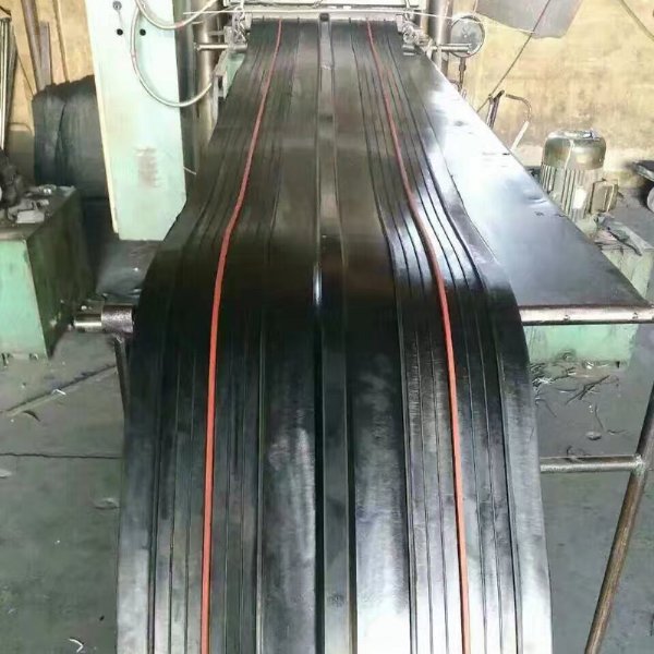 橡胶复合止水带