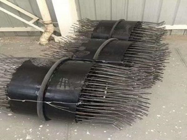 植入式桥面连续装置