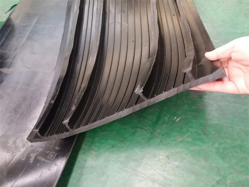 污水池外贴式橡胶止水带320*6mm