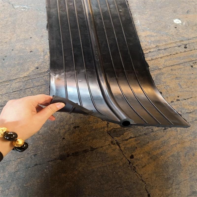 651型橡胶止水带