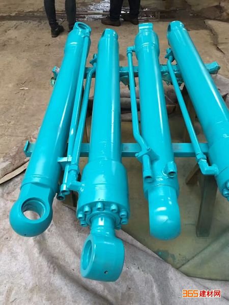 挖机大中斗臂油缸总成