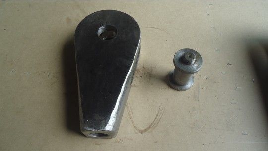 钢结构用铸钢拉头,拉杆