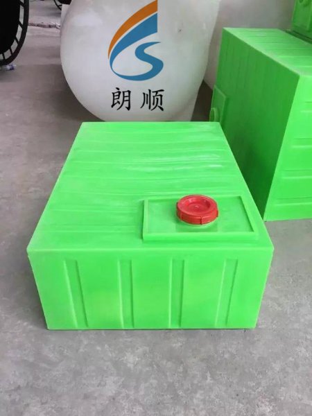 聚乙烯喷雾机水箱药箱