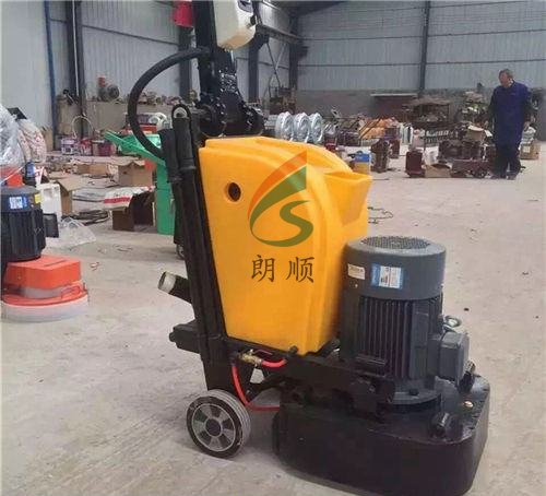 地坪研磨机水箱外壳加工