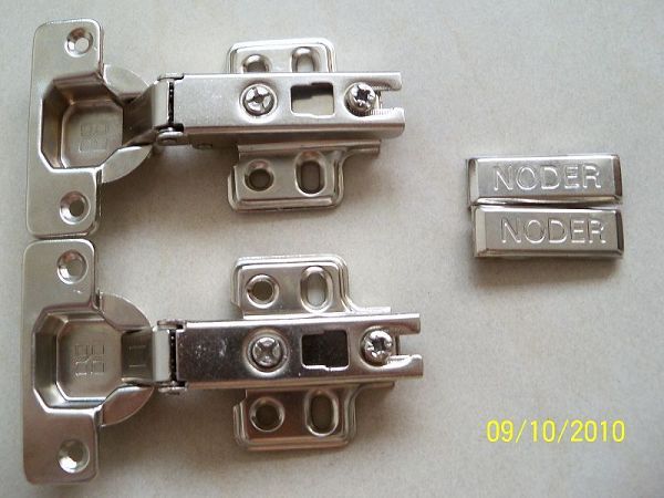 四孔底座普通铰链