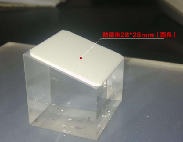 ݸ 轺