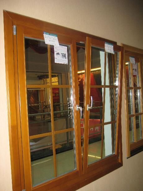 门窗上悬平开窗