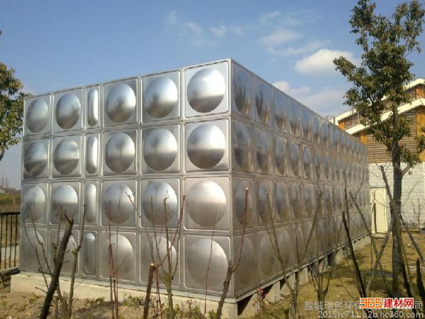 瑞创牌生活水箱 组合式不锈钢屋面消防供水设备 304不锈钢 现场焊接