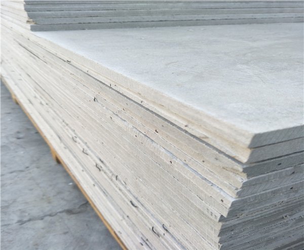 不易用拆除的模板-建筑免拆模板