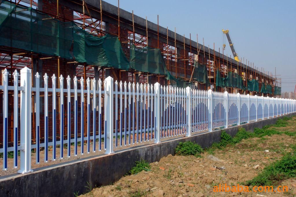 高强度PVC围墙护栏