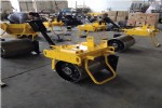 工厂直接发货小型震动压路机厂家