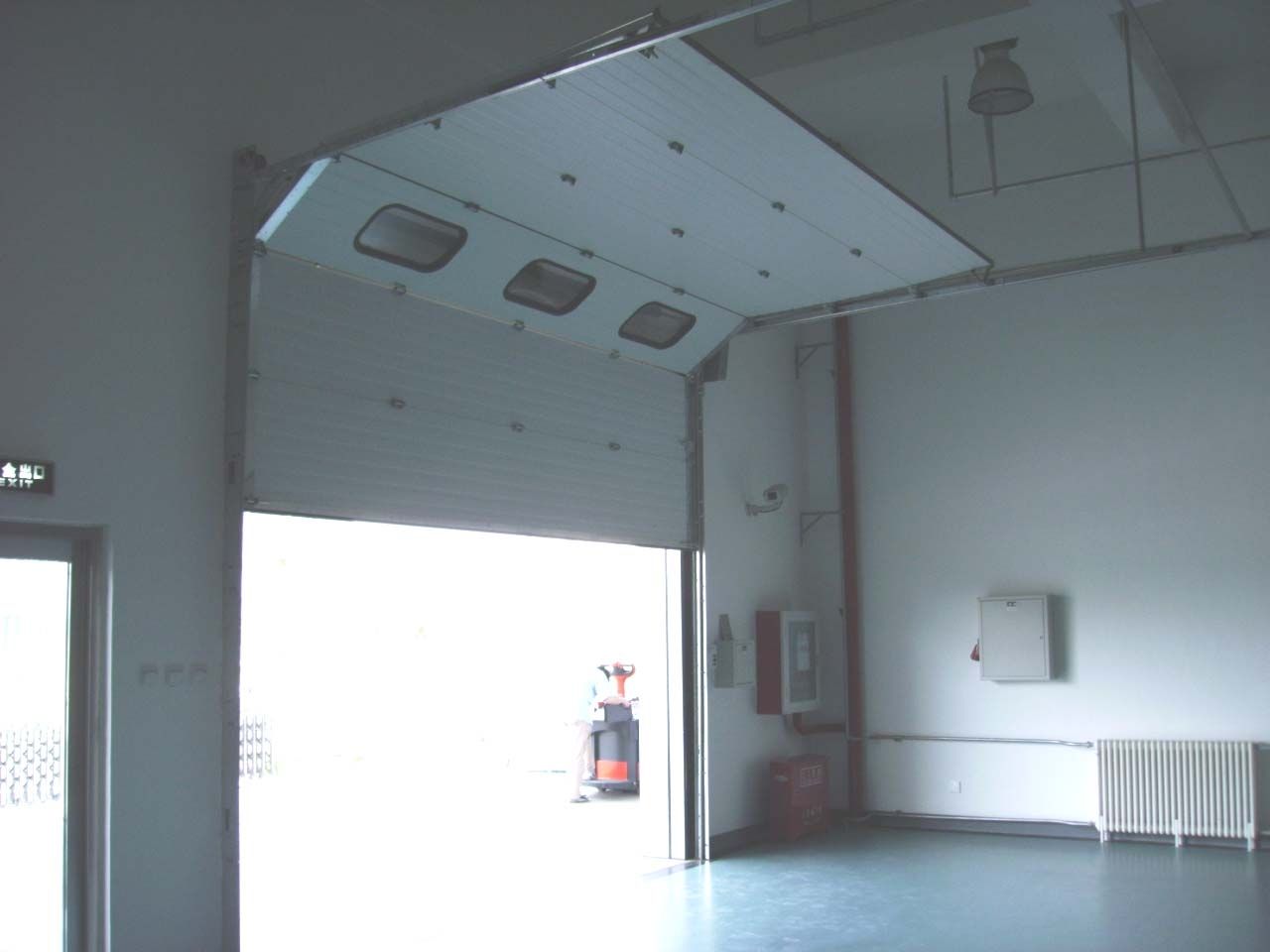 供应工业滑升门