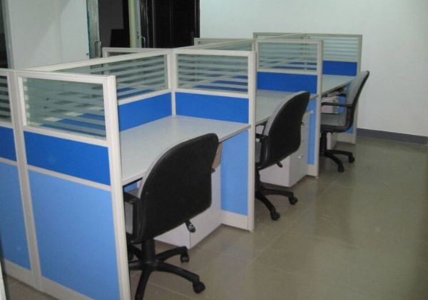 各种屏风办公桌 钢架办公桌 培训桌