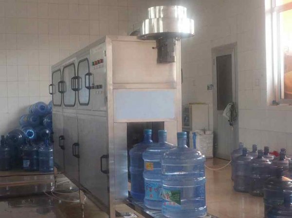 全自动不锈钢水处理设备多少钱 灌装设备 三合一小瓶