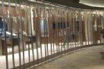 水晶卷帘门定制厂家 商场侧向水晶卷帘门安装