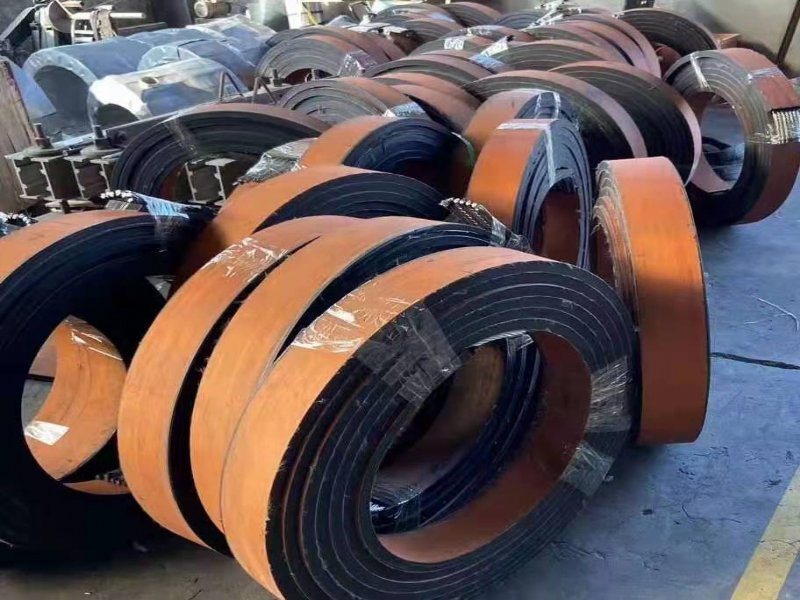 山东钢丝绳芯抽油机皮带   抽油机提升带