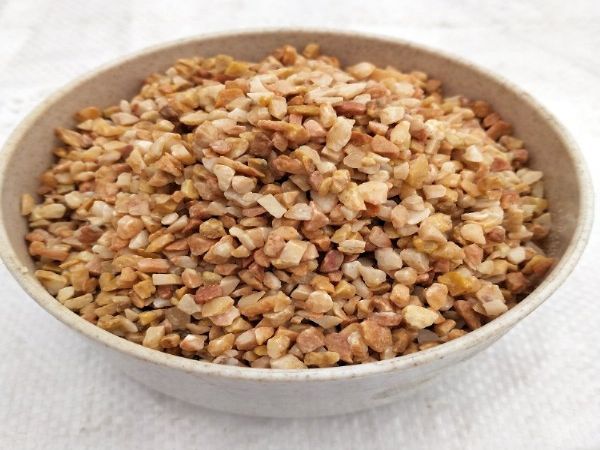 石家庄亿诚五彩碎石厂家批发 各种颜色各种规格 齐全