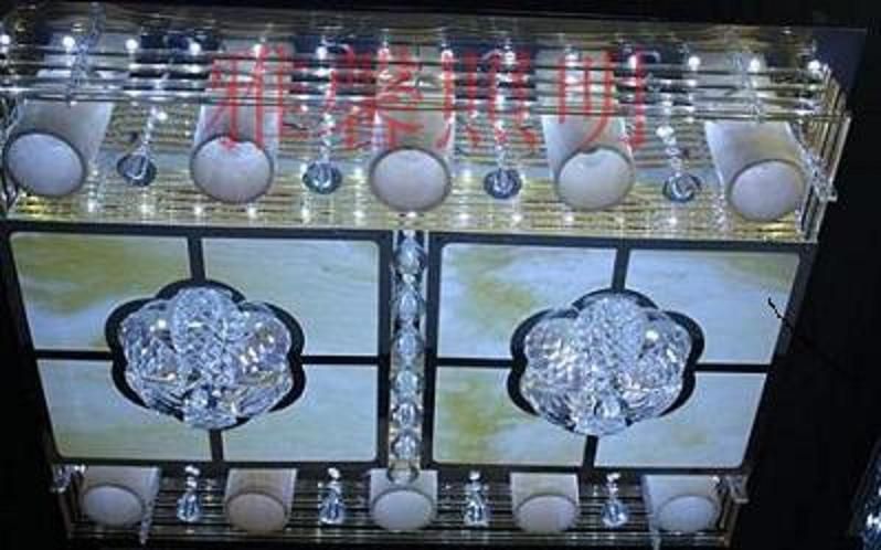 雅馨低压灯8932A