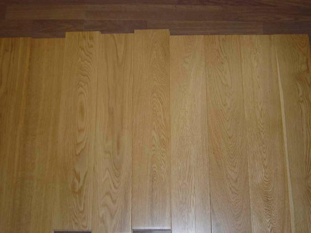 “鹏林”牌柞木实木地板