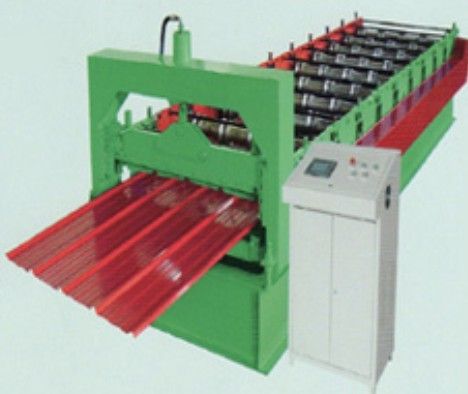 900型轻质钢结构室内墙面板压瓦机