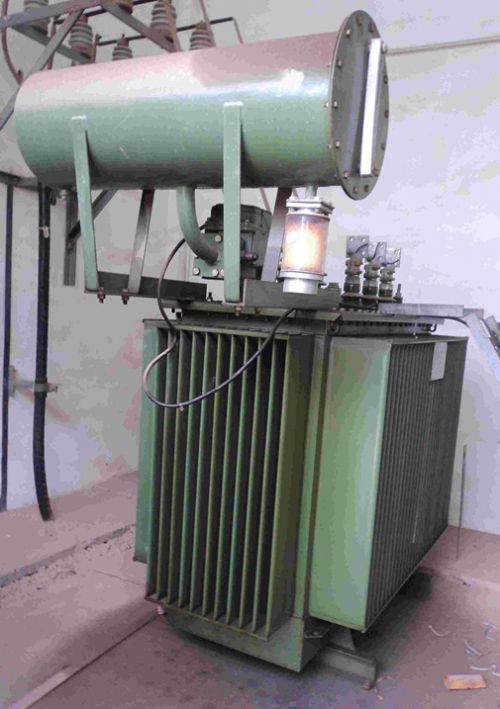 双电压干式变压器