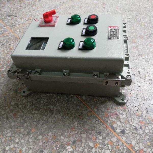 IP65机旁电机防爆控制箱