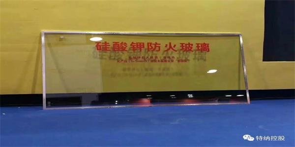 㶫طǸȷ