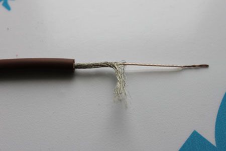 氟塑料单导发热电缆